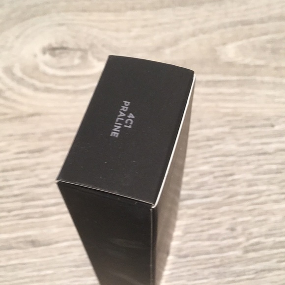 Laura mercier flawless limited radiance perfecting foundation 4C1 Praline - new - Picture 2 of 4